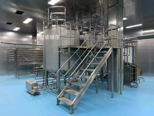 Nhà máy chế biến trứng lỏng với máy bơm và tách Pasteurizer