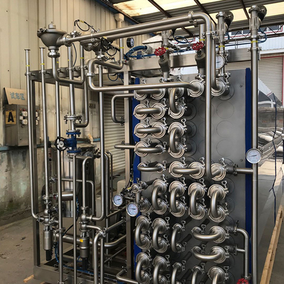 Khử trùng UHT ống tùy chỉnh hiệu suất cao cho sản xuất sữa / nước trái cây / sữa chua chế biến an toàn và lâu dài