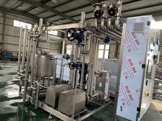 Máy trừ sâu tự động hoàn toàn tùy chỉnh 500-2000l / H Uht cho đường chế biến sữa / nước ép / nước sốt Sus304/316