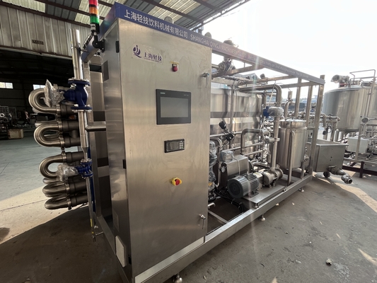 Máy khử trùng hoàn toàn tự động tùy chỉnh 500-2000l / H Uht cho đường chế biến sữa / nước trái cây / nước sốt Sus304/316