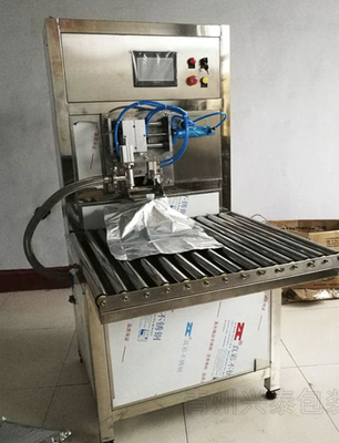 Máy điền BIB không aseptic tùy chỉnh SUS304/316 cho 1-25L túi trong hộp dầu / nước ép / nước sốt với PLC