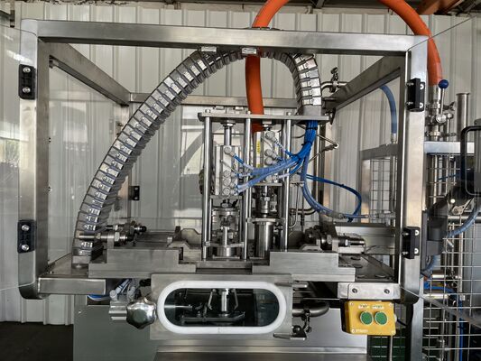 Nguồn cung cấp năng lượng 220V50Hz3Phase Aseptic Bag Filler Featuring PLC Control System cung cấp các giải pháp lấp đầy aseptic chính xác