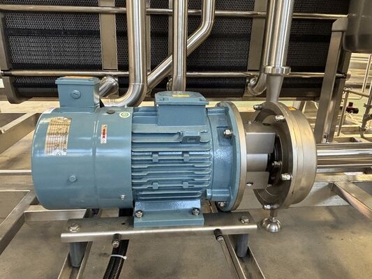 500 đến 20000 Lít mỗi giờ Công suất tiệt trùng thanh trùng Thép không gỉ 304 hoặc 316 để chế biến thực phẩm và đồ uống