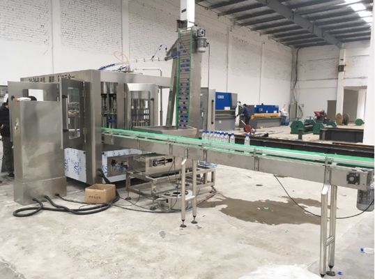 Dây chuyền sản xuất nước 380V / 50HZ Công suất lớn